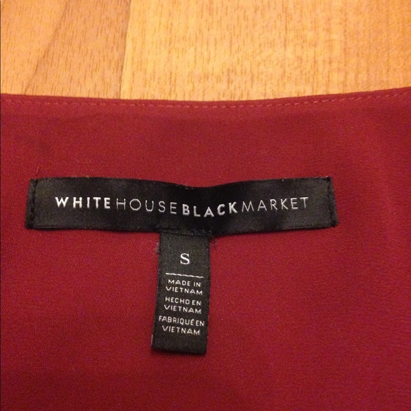 WHBM Maroon button up top - Picture 5 of 6